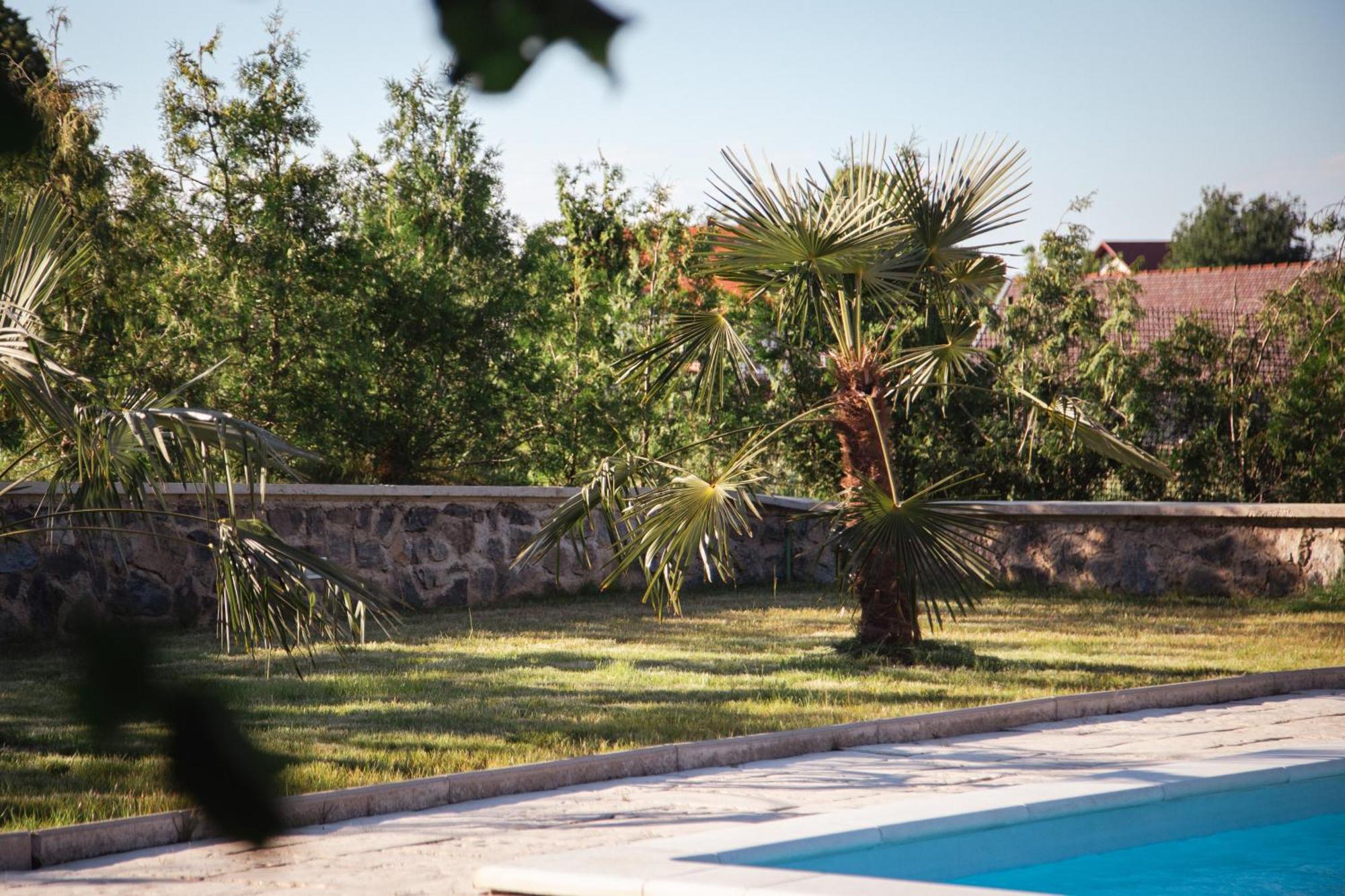 Apartamento Lika Story Josipdol Exterior foto